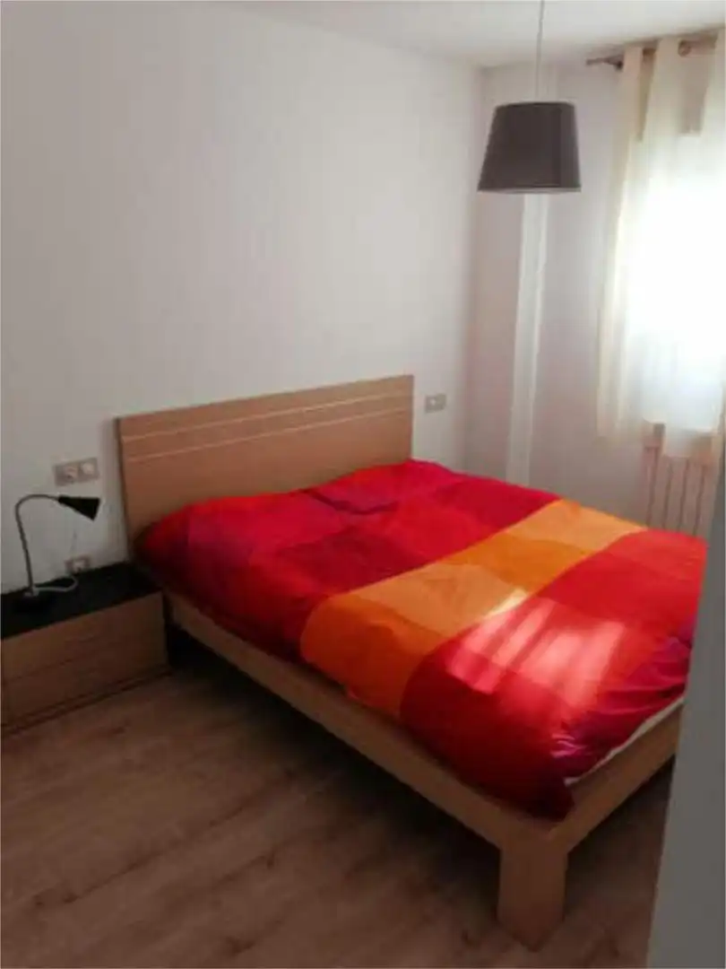 Bedroom of Flat for rent in Barbastro  with Heating, Terrace and Furnished