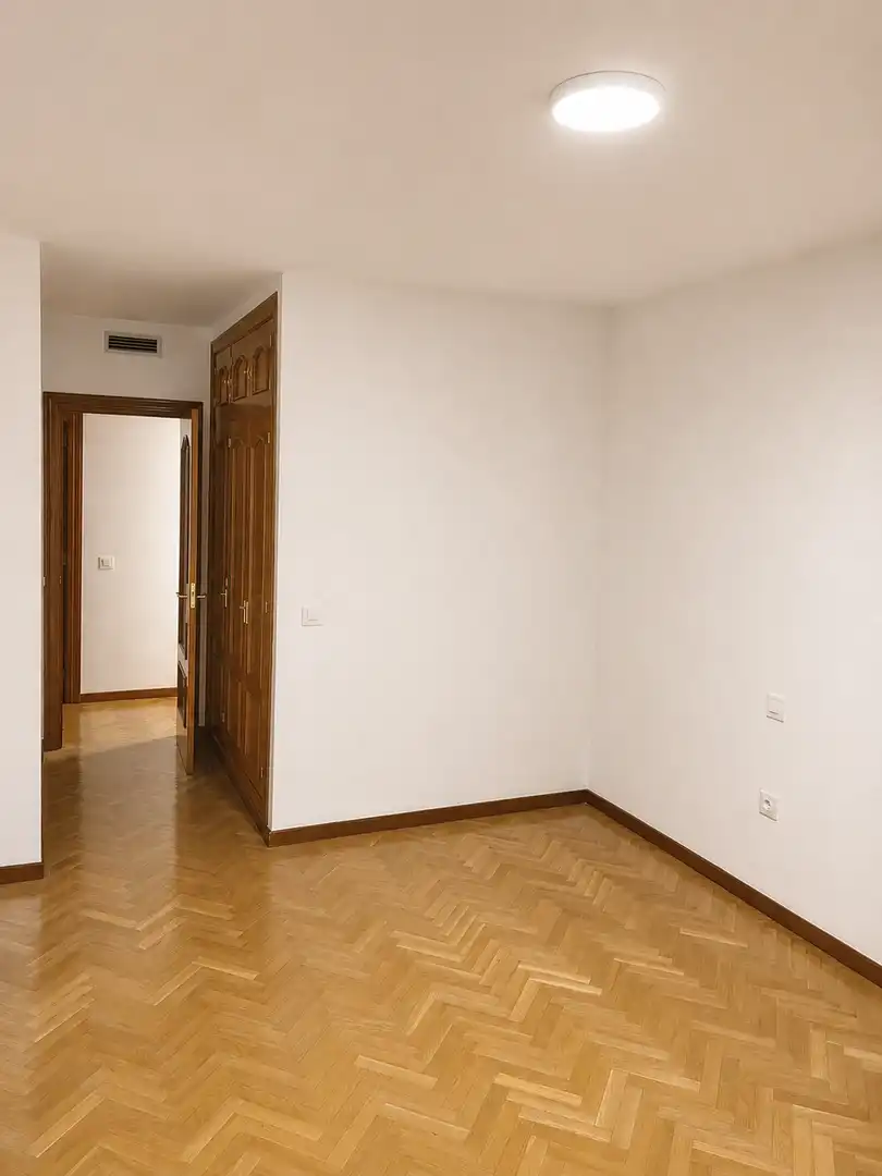 Wohnung zur Miete in Torrijos mit Klimaanlage, Heizung und Parkett