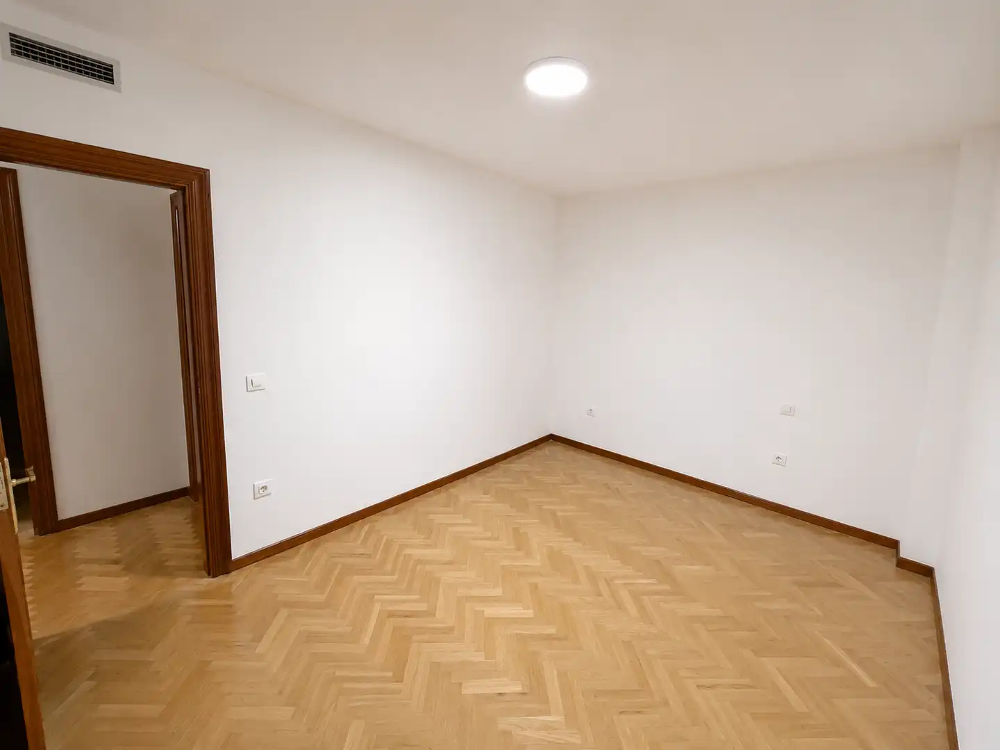 Wohnung zur Miete in Torrijos mit Klimaanlage, Heizung und Parkett