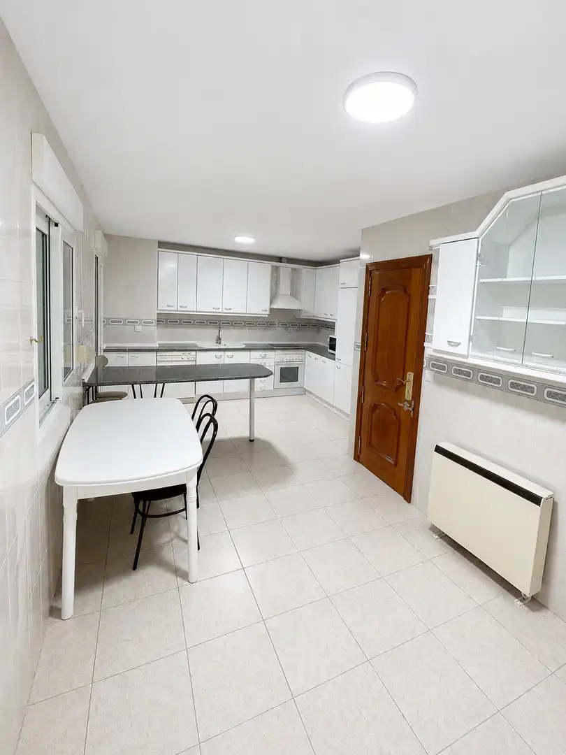 Küche von Wohnung zur Miete in Torrijos mit Klimaanlage, Heizung und Parkett