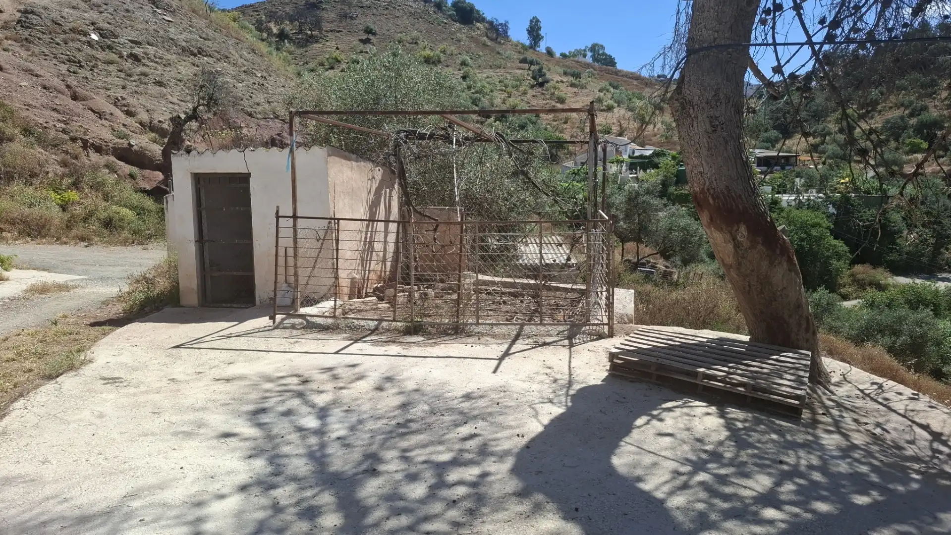 Finca rústica en venta en Casabermeja