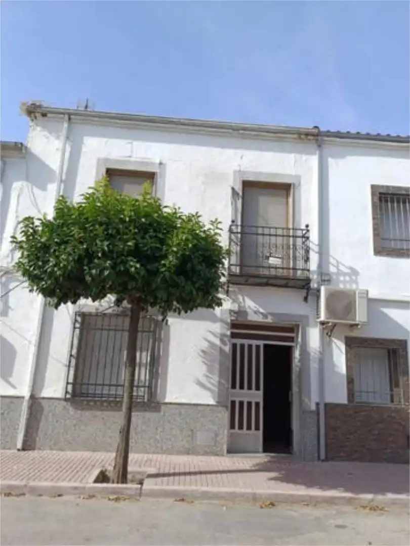 Casa o xalet en venda a La Paz - Las Américas Vista exterior de Casa o xalet en venda en Linares amb Terrassa