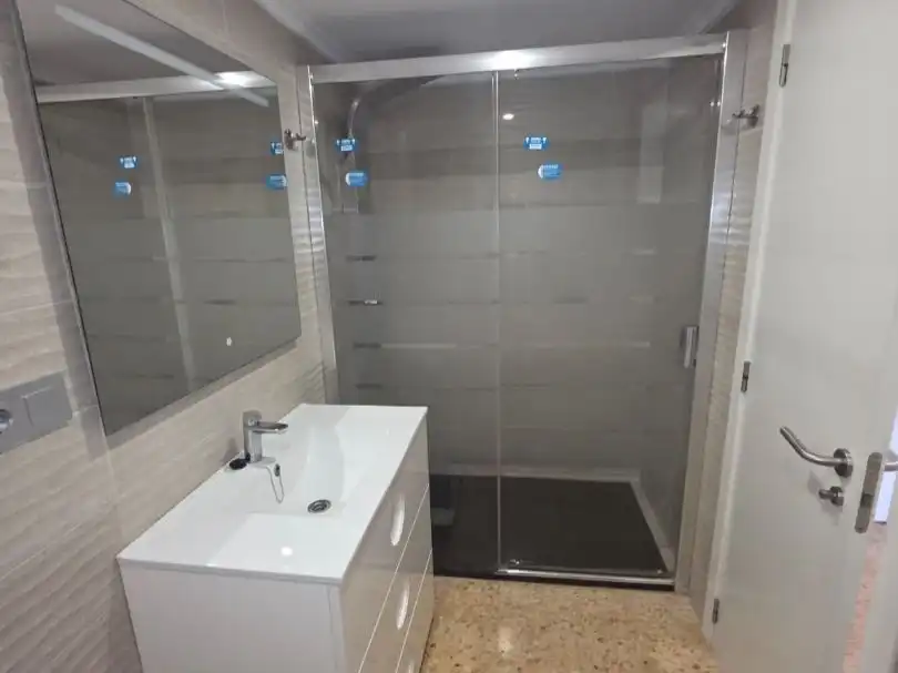 Apartments for sale in Carrer del Baladre, 29, Miramar Bathroom of Apartments for sale in Miramar with Terrace, Swimming Pool and Balcony