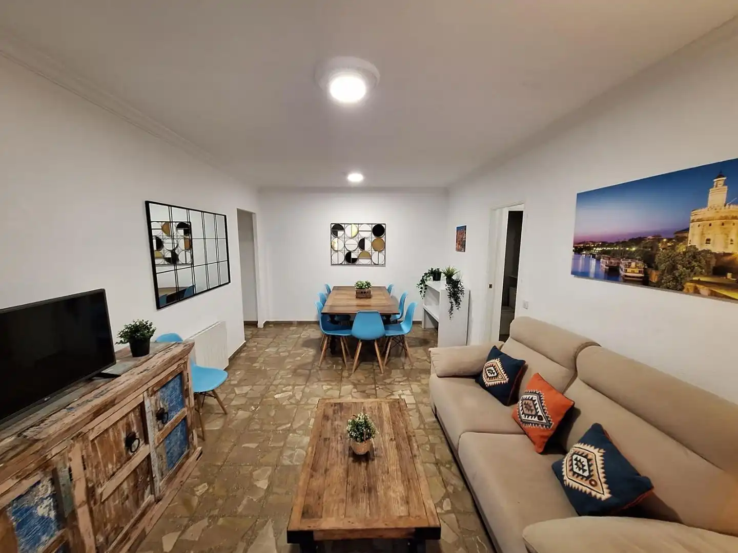 Living room of Flat for sale in Sevilla  with Air Conditioner, Heating and Terrace