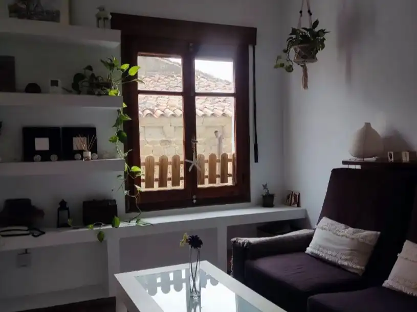 Piso de alquiler en Calle San Pedro, 2, Centro Ciudad Sala de estar de Piso de alquiler en Plasencia con Aire acondicionado y Balcón