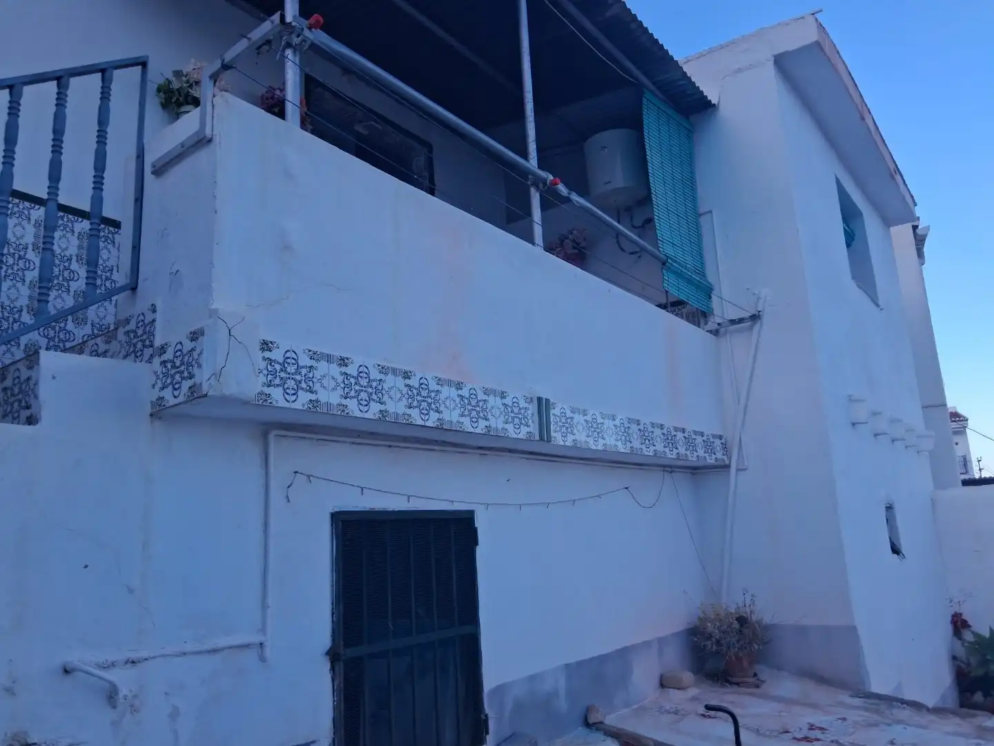 Vista exterior de Piso en venta en Salobreña con Jardín privado, Trastero y Balcón