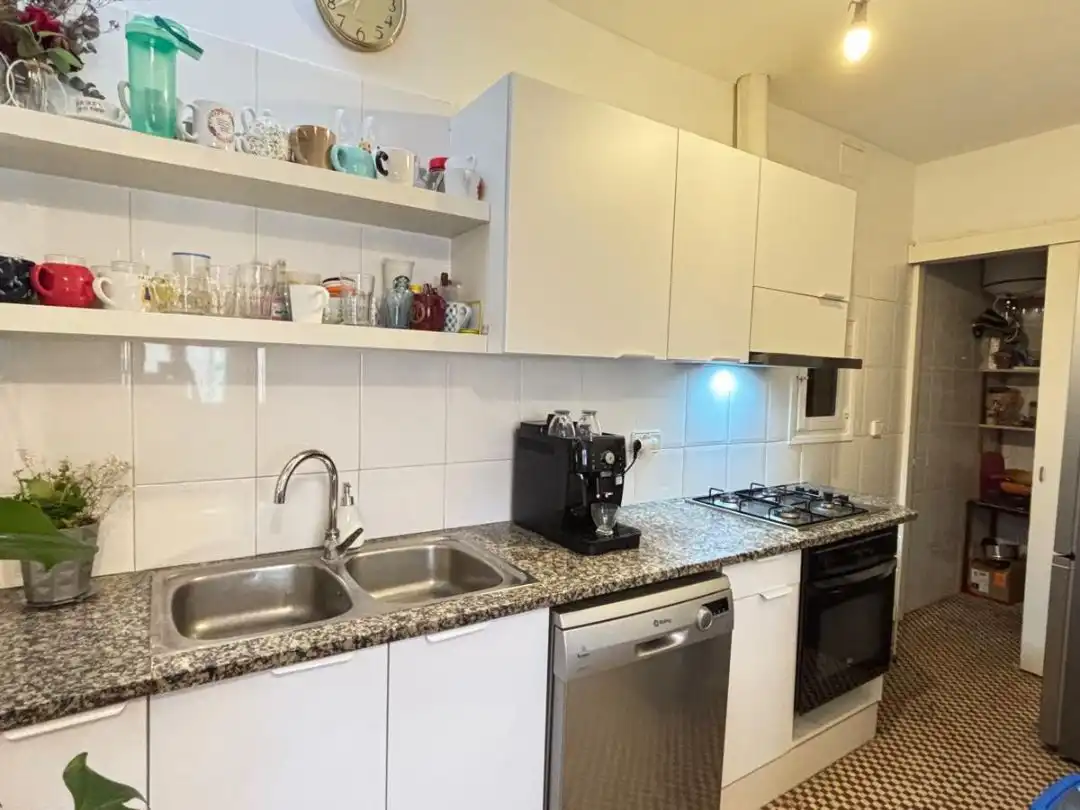 Küche von Wohnung zum Verkauf in Banyoles mit Klimaanlage, Heizung und Terrasse