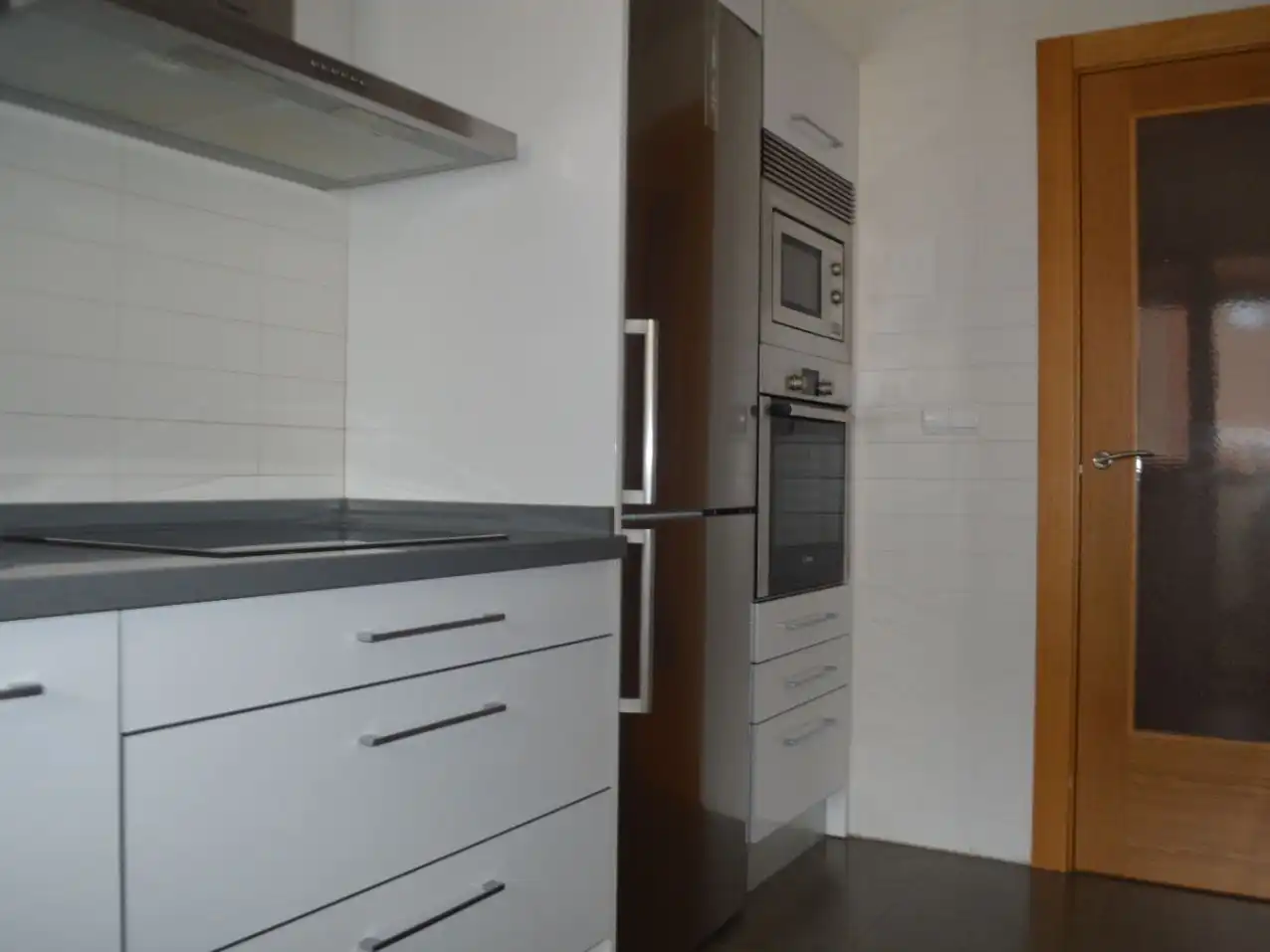 Kitchen of Flat for sale in Granada  with Air Conditioner, Heating and Parquet flooring