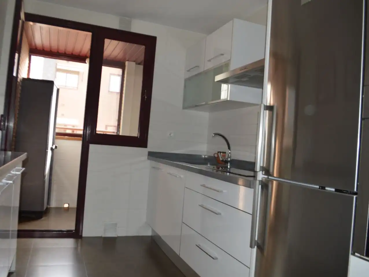 Kitchen of Flat for sale in Granada  with Air Conditioner, Heating and Parquet flooring