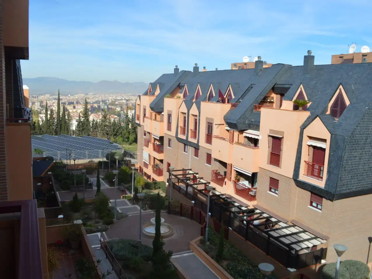 Exterior view of Flat for sale in Granada  with Air Conditioner, Heating and Parquet flooring