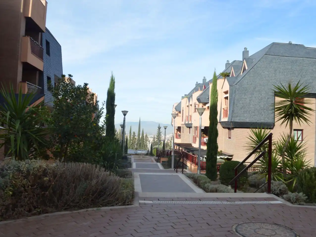 Exterior view of Flat for sale in Granada  with Air Conditioner, Heating and Parquet flooring