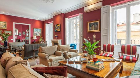 Photo 4 of Flat for sale in Calle de Jovellanos, 5, Cortes - Huertas, Madrid Capital