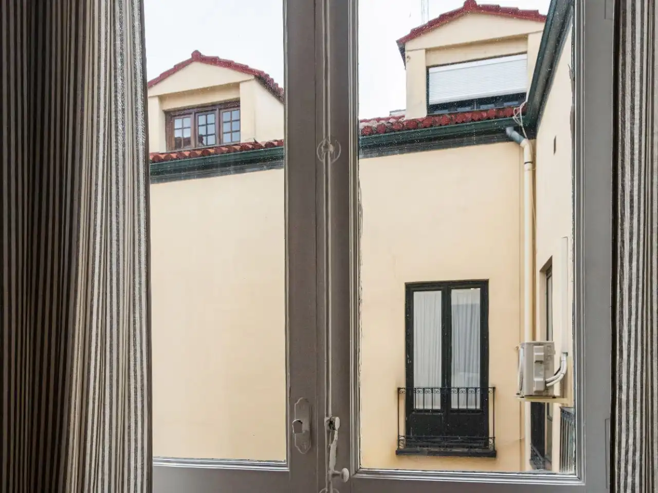 Terrassa de Pis en venda en  Madrid Capital amb Aire condicionat i Balcó