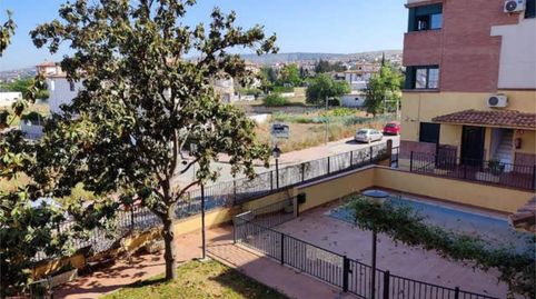 Foto 2 de Piso de alquiler en Cájar, Granada
