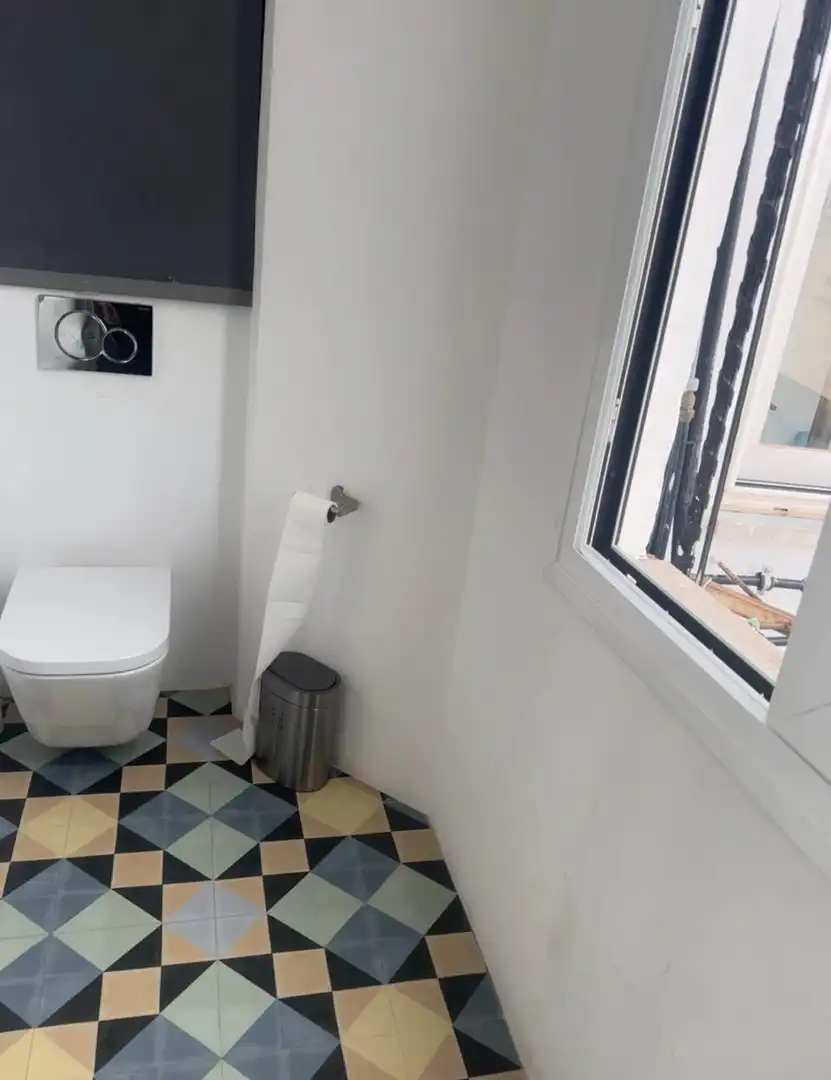 Estudio de alquiler en Carrer de Blanquerna, 27, Bons Aires Baño de Estudio de alquiler en Palma de Mallorca con Aire acondicionado, Terraza y Amueblado