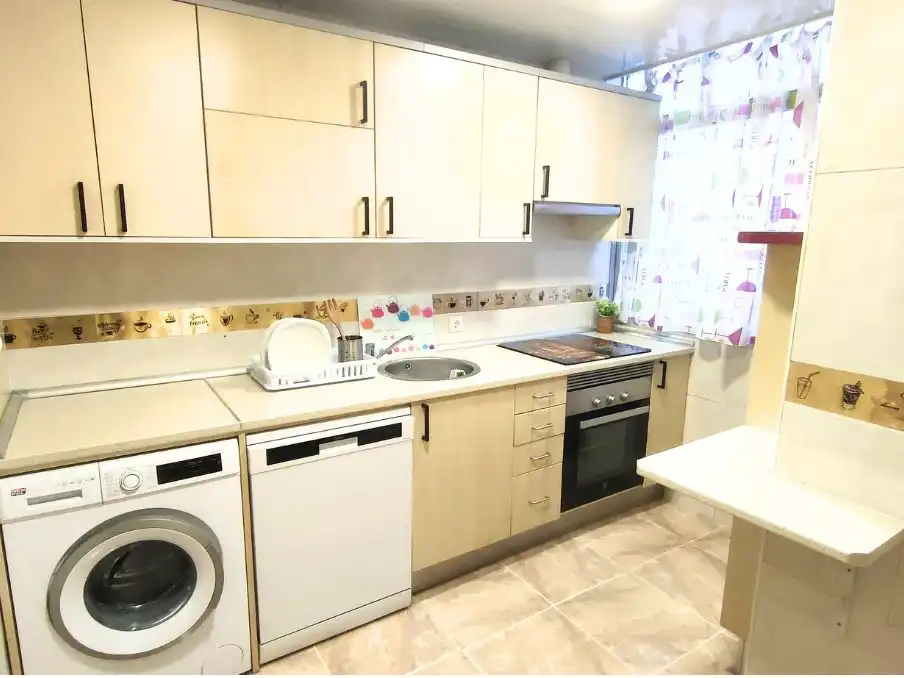Habitación en Plaza Jiménez Díaz, 7, Universidad Cocina de Piso para compartir en Getafe con Calefacción, Amueblado y Videoportero
