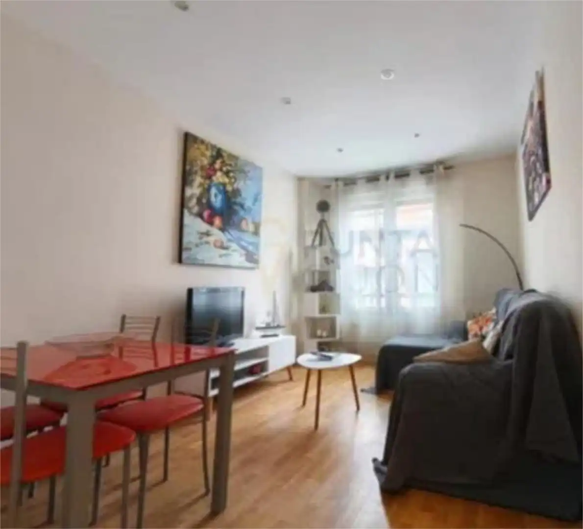 Habitación de Piso en venta en Gijón  con Calefacción, Trastero y Amueblado