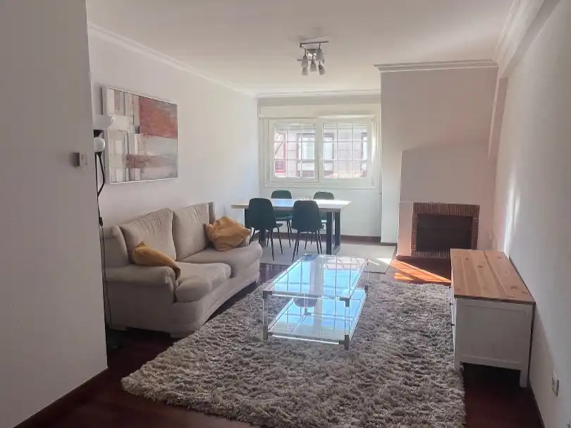 Living room of Flat for rent in Pontevedra Capital   with Heating, Parquet flooring and Furnished