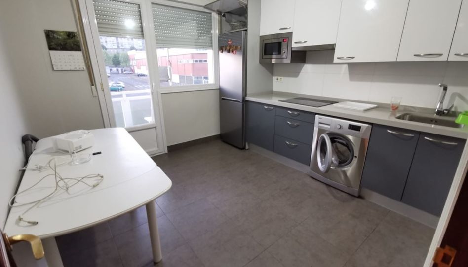 Piso en venta en Grupo Txurruka, 8, Valle de Trápaga-Trapagaran, Bizkaia - imagen 1 Foto 1 de Piso en venta en Grupo Txurruka, 8, Valle de Trápaga-Trapagaran, Bizkaia