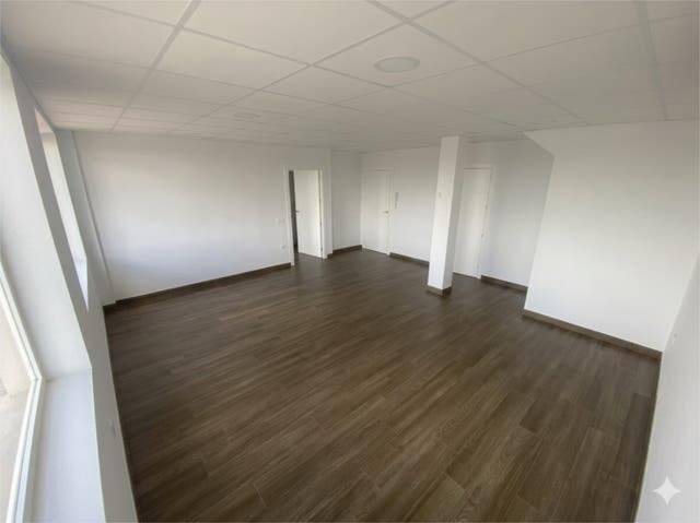 Local comercial en Alquiler en Ribera del Fresno