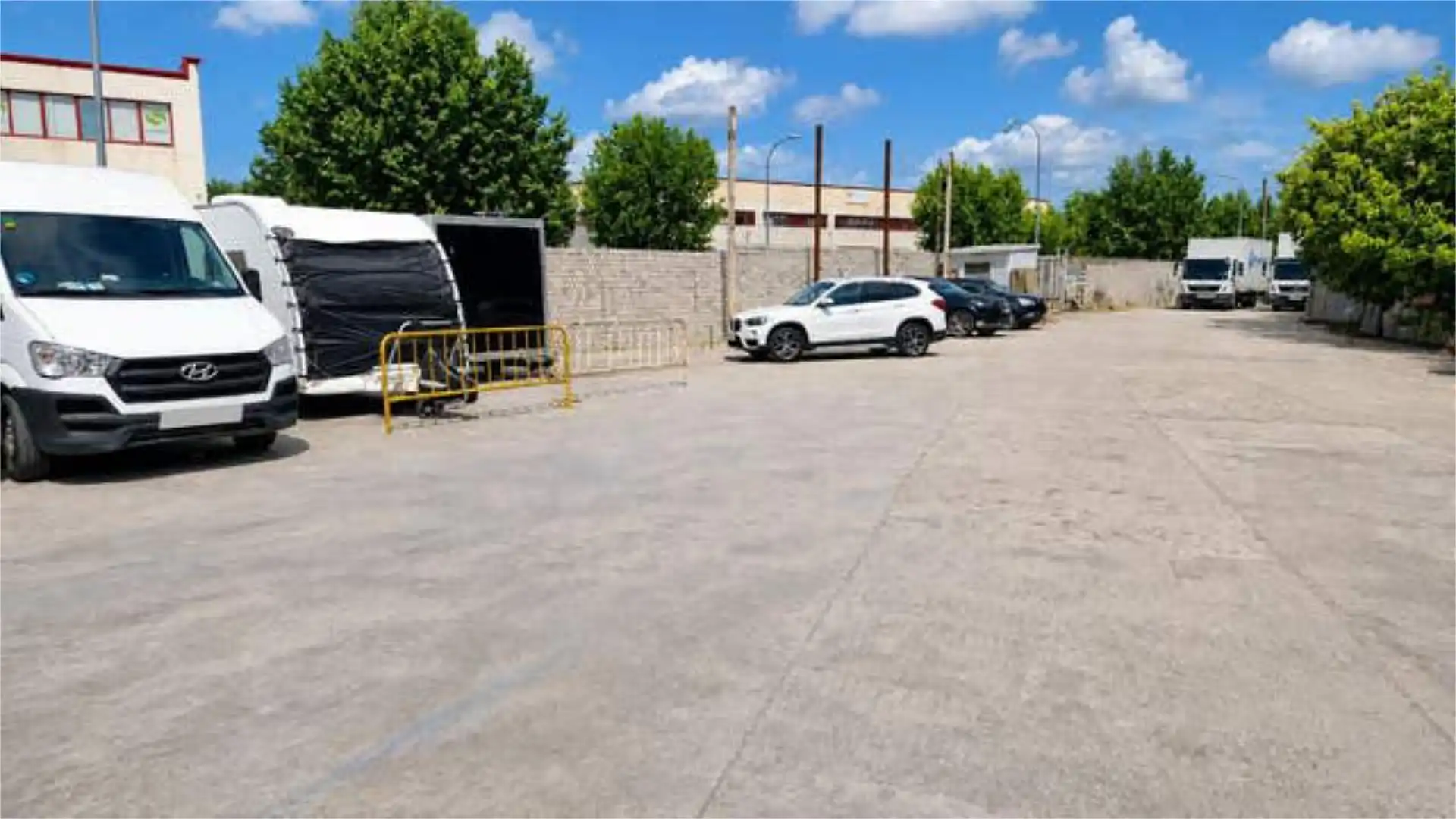 Garaje de alquiler en Humanes de Madrid Parking de Garaje de alquiler en Humanes de Madrid