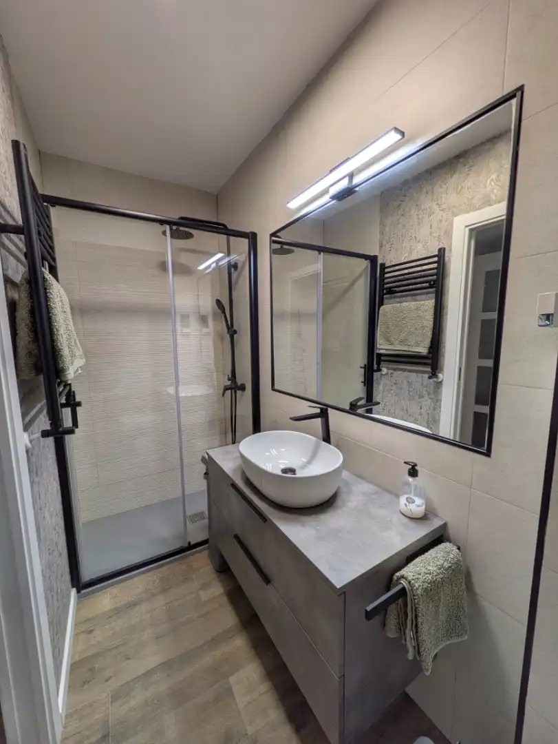 Piso en venta en Calle José María Pemán, 1, Brezo Baño de Piso en venta en Valdemoro con Aire acondicionado y Terraza