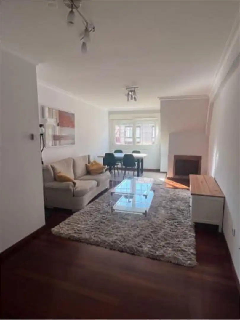 Ático de alquiler en Zona Fernández Ladreda Sala de estar de Ático de alquiler en Pontevedra Capital