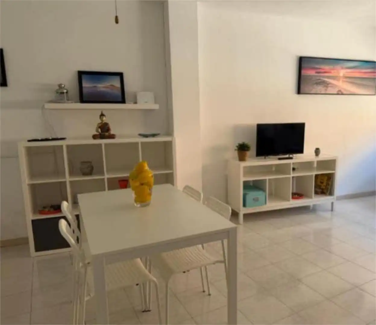 Pis de lloguer a El Médano Sala d'estar de Pis de lloguer en Granadilla de Abona amb Moblat