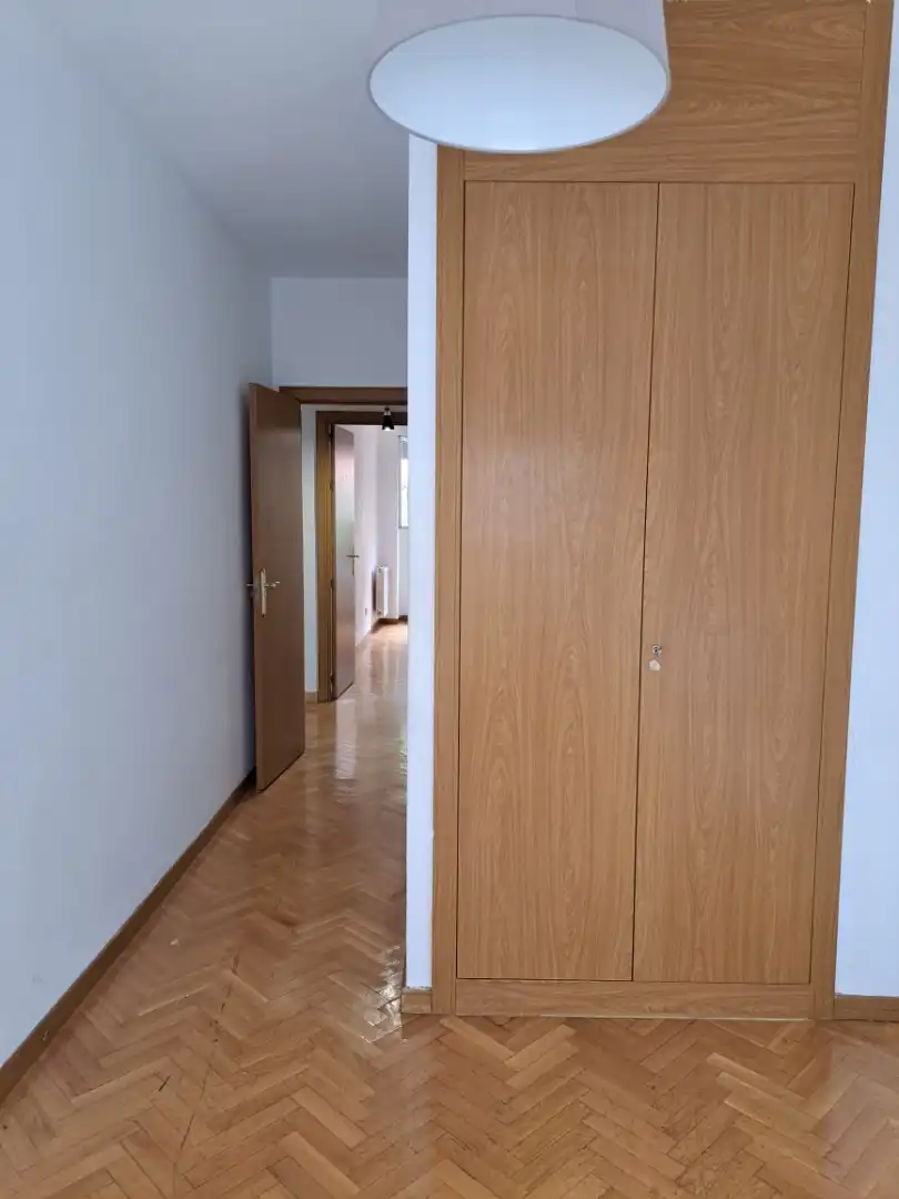 Room in Avenida de Daroca, 72, Ventas Room in Avenida de Daroca, 72, Ventas