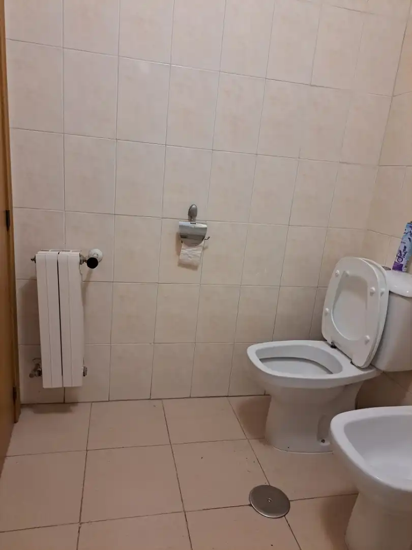 Room in Avenida de Daroca, 72, Ventas Room in Avenida de Daroca, 72, Ventas