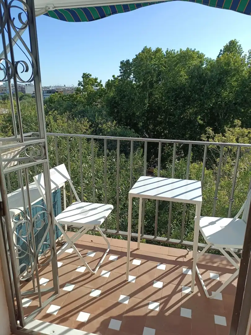 Terraza de Piso de alquiler en  Sevilla Capital con Aire acondicionado