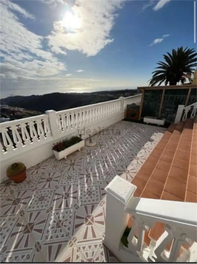 Apartamento de alquiler en Tafira Terraza de Apartamento de alquiler en Las Palmas de Gran Canaria con Terraza y Amueblado