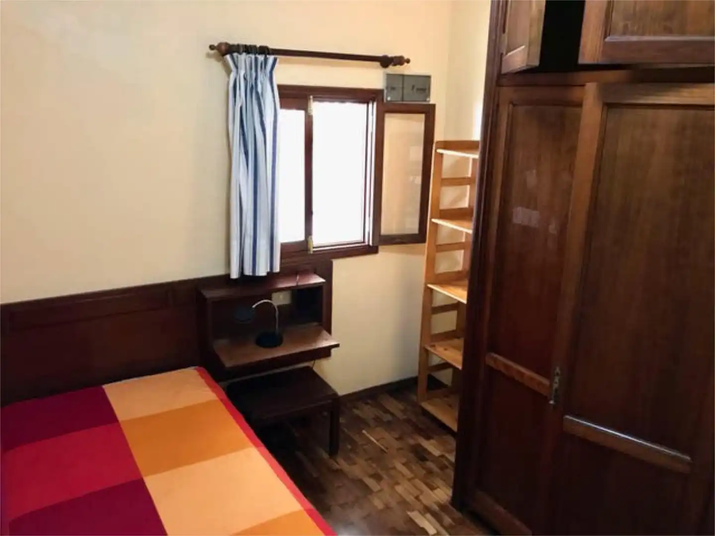 Apartamento de alquiler en Tafira Habitación de Apartamento de alquiler en Las Palmas de Gran Canaria con Terraza y Amueblado
