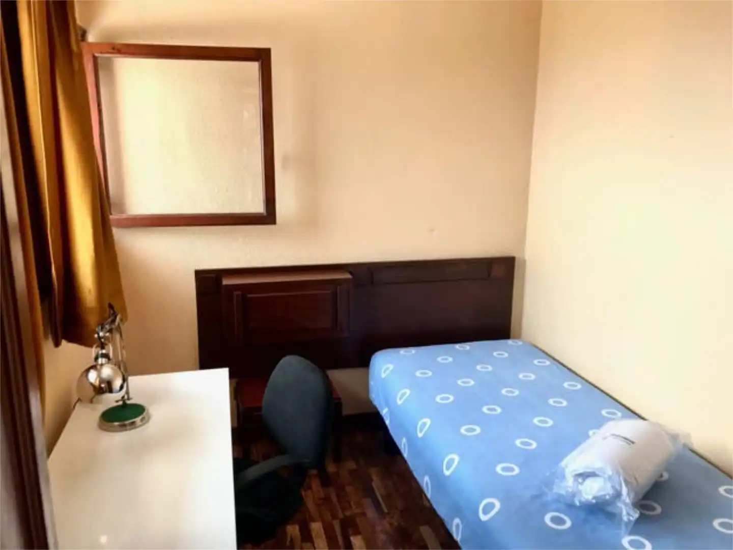Apartamento de alquiler en Tafira Habitación de Apartamento de alquiler en Las Palmas de Gran Canaria con Terraza y Amueblado