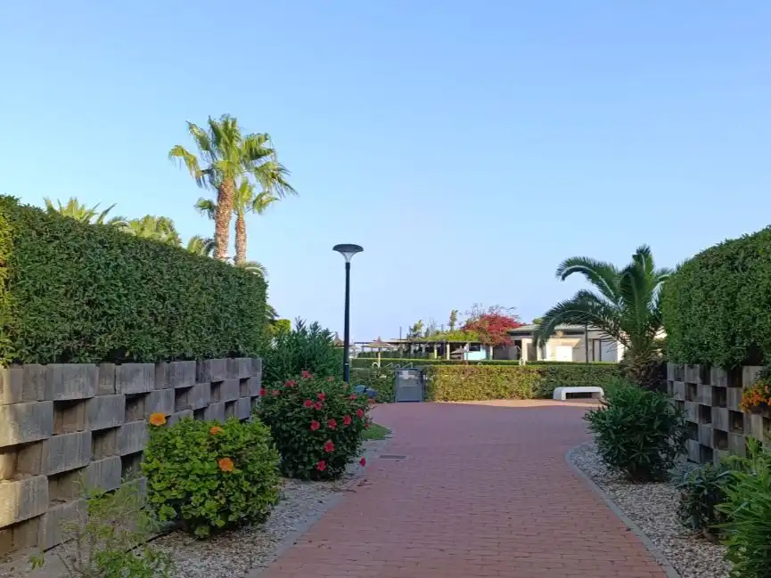 Piso en venta en Calle Delfin, 1, El Playazo Vista exterior de Piso en venta en Vera con Aire acondicionado, Terraza y Piscina