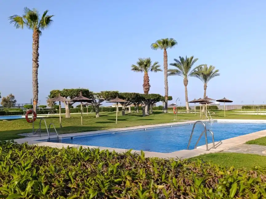 Piso en venta en Calle Delfin, 1, El Playazo Piscina de Piso en venta en Vera con Aire acondicionado, Terraza y Piscina