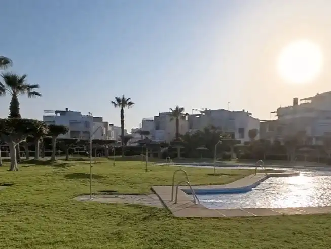 Piso en venta en Calle Delfin, 1, El Playazo Vista exterior de Piso en venta en Vera con Aire acondicionado, Terraza y Piscina