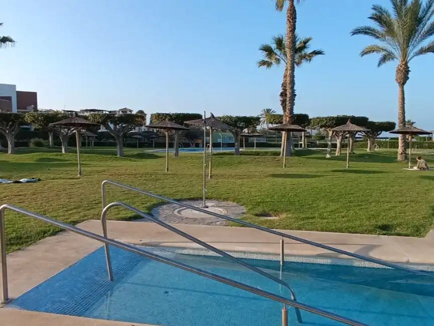 Piso en venta en Calle Delfin, 1, El Playazo Piscina de Piso en venta en Vera con Aire acondicionado, Terraza y Piscina