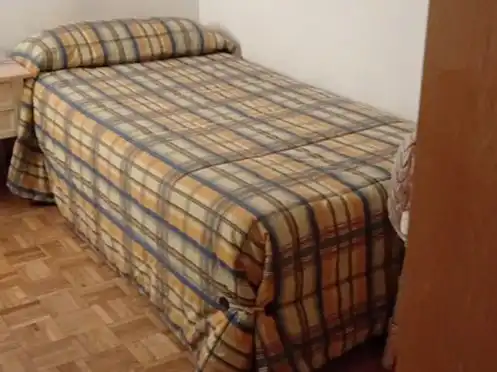 Room in Calle del Doctor Esquerdo, 43, Fuente del Berro Bedroom of Flat for share in Madrid with Heating, Parquet flooring and Furnished