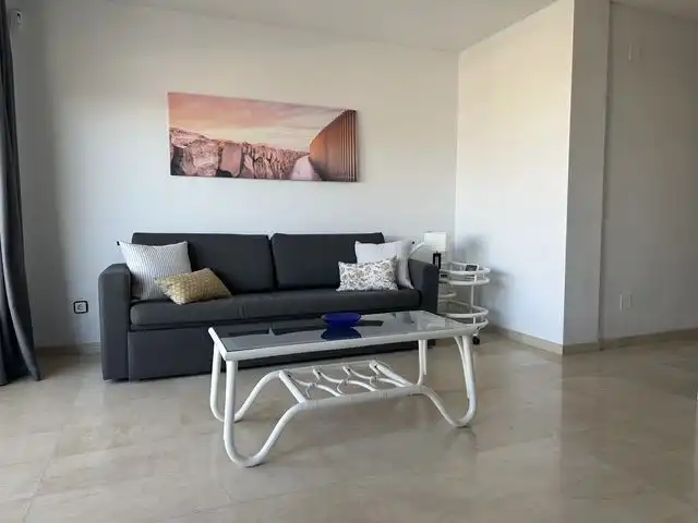 Wohnung zum Verkauf in Carrer de Terol, 2, Mar i Camp - Platja dels Capellans Wohnzimmer von Wohnung zum Verkauf in Salou mit Klimaanlage, Terrasse und Schwimmbad