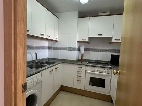 Wohnung zum Verkauf in Carrer de Terol, 2, Mar i Camp - Platja dels Capellans Küche von Wohnung zum Verkauf in Salou mit Klimaanlage, Terrasse und Schwimmbad
