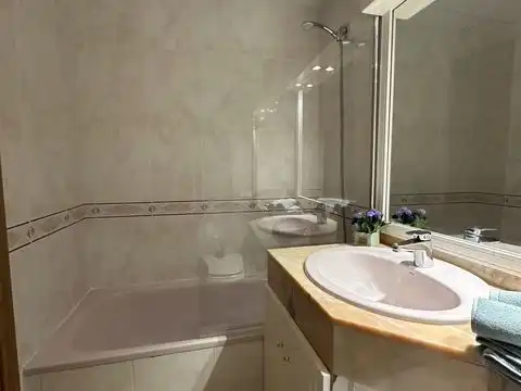 Wohnung zum Verkauf in Carrer de Terol, 2, Mar i Camp - Platja dels Capellans Badezimmer von Wohnung zum Verkauf in Salou mit Klimaanlage, Terrasse und Schwimmbad