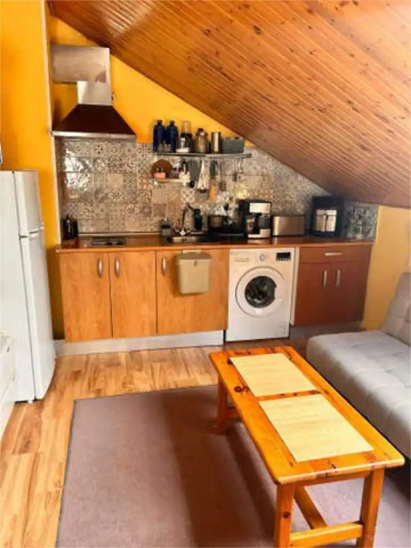 Cocina de Ático de alquiler en Madrid con Calefacción, Jardín privado y Piscina