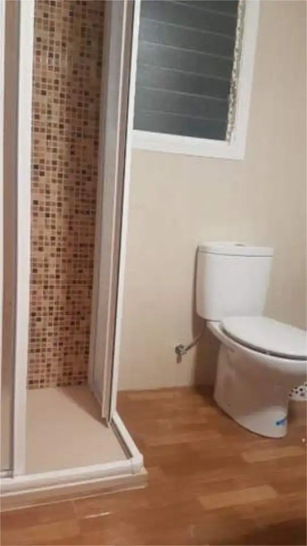 Flat for rent in Ciudad Jardín - Zoco Bathroom of Flat for rent in Córdoba with Terrace, Furnished and Pets allowed