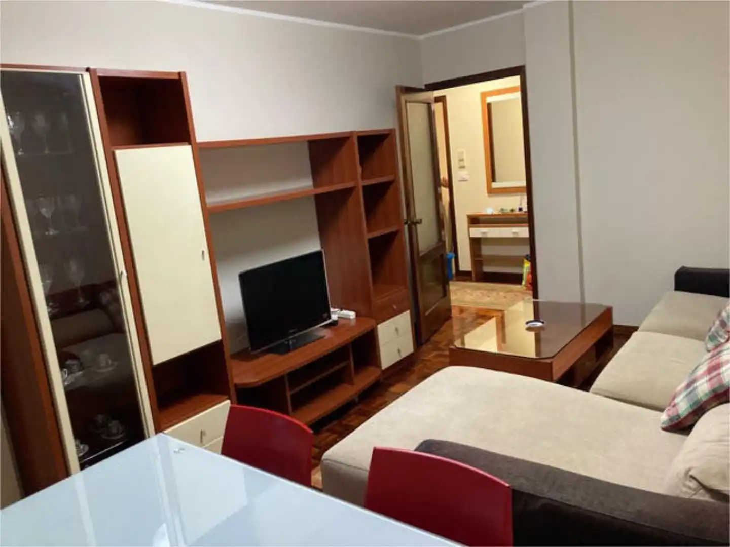Flat for rent in Camelias - Pi y Margall