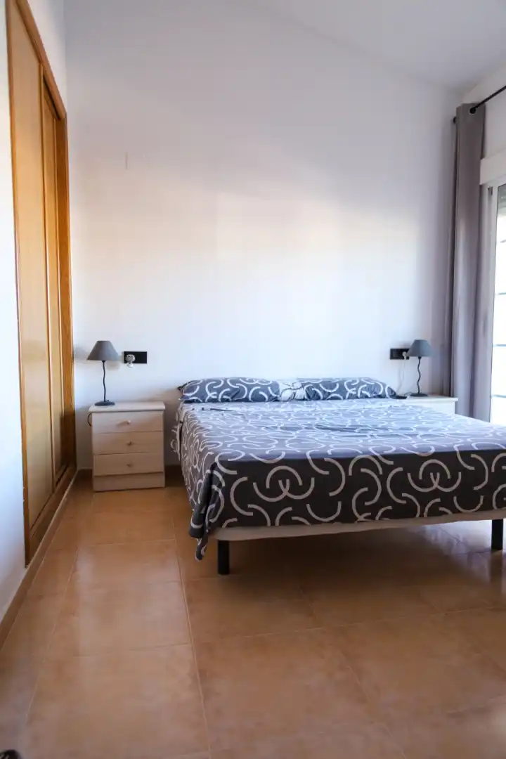 Maisonette zum Verkauf in Avenida de Finlandia, 5, Santa Pola Schlafzimmer von Maisonette zum Verkauf in Santa Pola mit Klimaanlage, Terrasse und Balkon