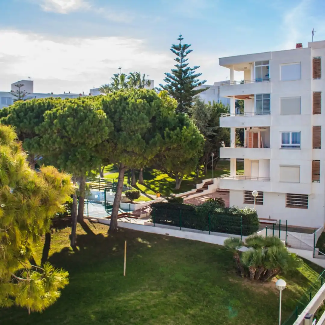 Dúplex de alquiler en Avenida de Finlandia, 5, Puerto Marino Vista exterior de Dúplex de alquiler en Santa Pola con Terraza, Amueblado y Horno