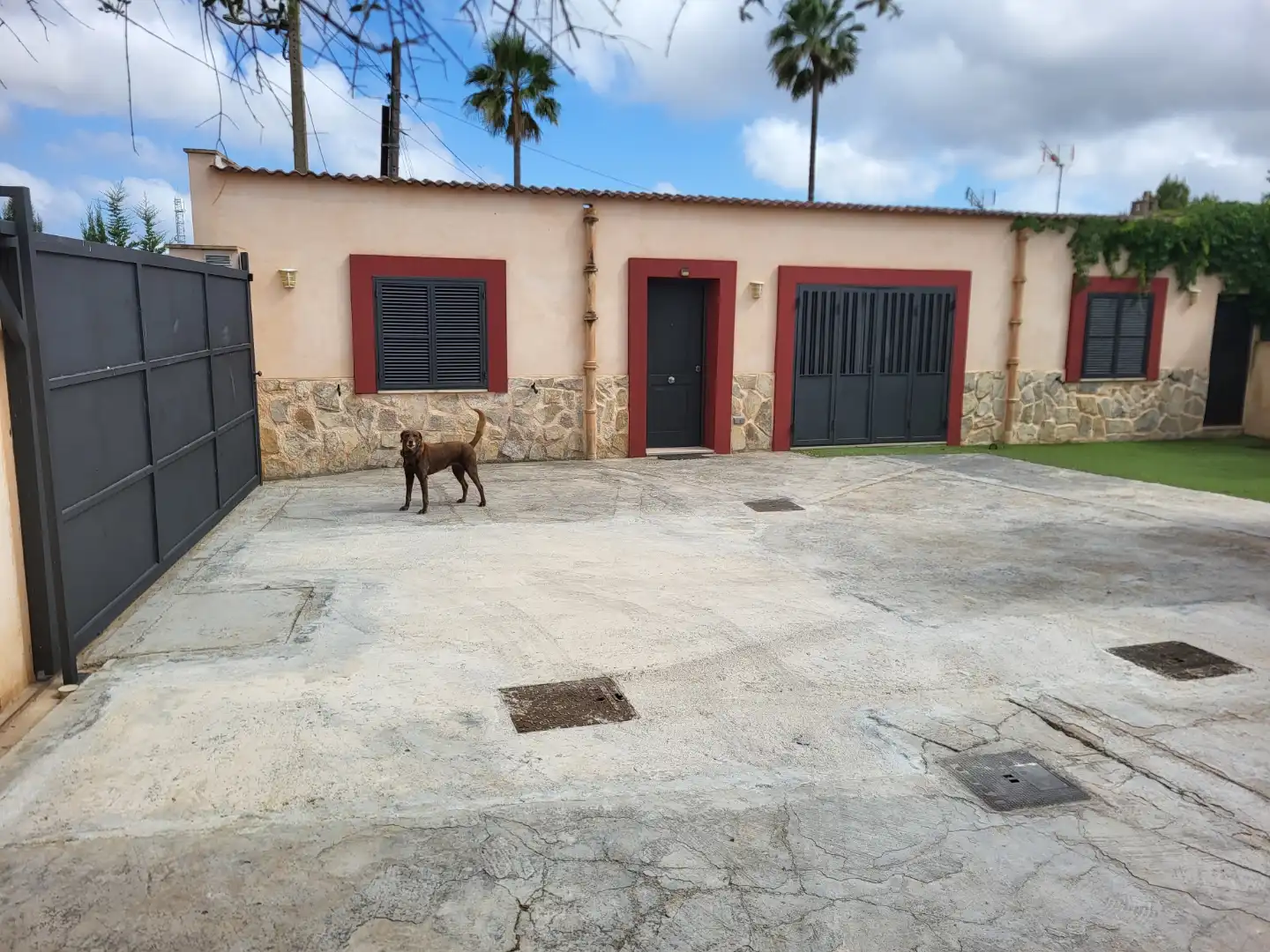 Finca rústica de lloguer a Avinguda de Picasso, Son Espanyolet Vista exterior de Finca rústica de lloguer en Palma de Mallorca amb Aire condicionat, Calefacció i Terrassa