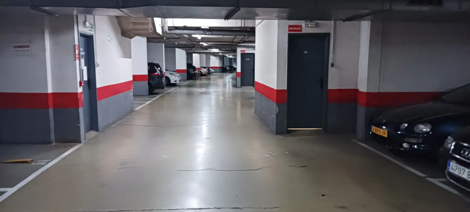 Garage for sale in Carrer Salvador Espriu, 5, Centre Parking of Garage for sale in Sant Just Desvern