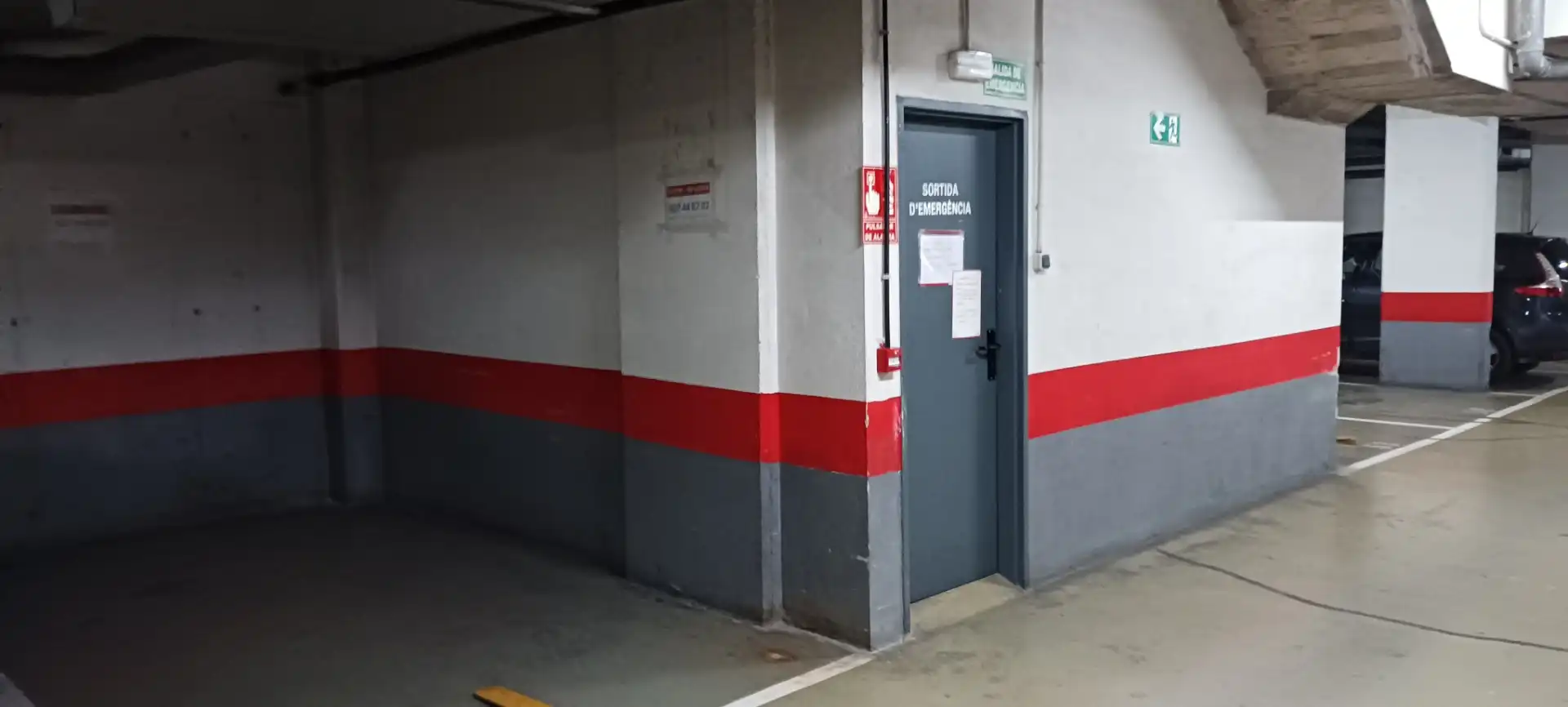 Garage for sale in Carrer Salvador Espriu, 5, Centre Parking of Garage for sale in Sant Just Desvern